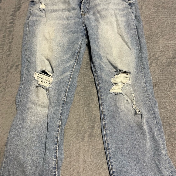 Seven7 Women's Straight Leg Jeans in Light Blue - Picture 6 of 7